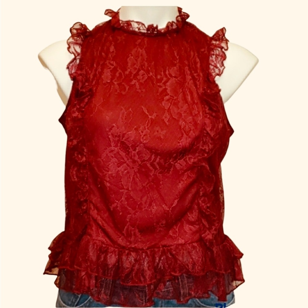 Sleeveless Lace Blouse Daily Special Women's Size Medium NWOT Cranberry Red